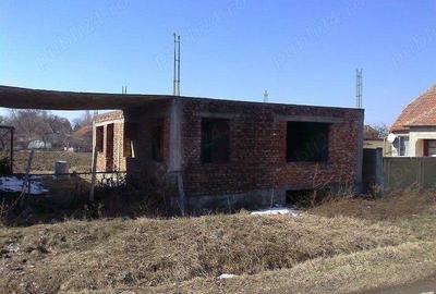 Casă cu 5 camere cu Teren 1700 Mp în Ciacova - 5