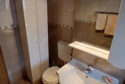 Apartament cu 3 camere semidecomandat în Central - 5