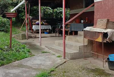 Casa de vanzare (parter + etaj) - 2