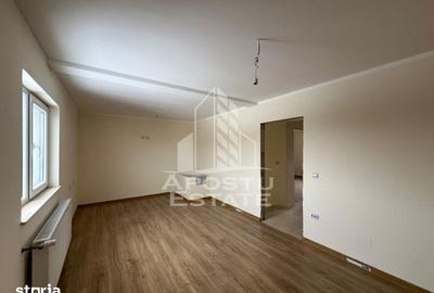 Casă cu 4 camere cu Teren 180 Mp în Giarmata - 3