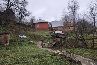 Casă cu 4 camere în Cătiașu - 5