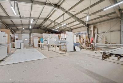 Oferta sarbatori hala +  cladire birouri sau rezidentiala - 2