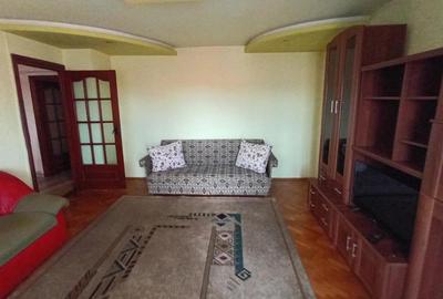 Apartament cu 3 camere decomandat în Lunei - 14