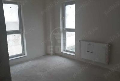 Apartament cu 3 camere semidecomandat în Florești - 2