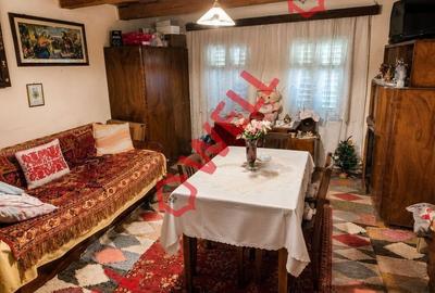 Casă cu 2 camere cu Teren 839 Mp în Micloșoara - 2