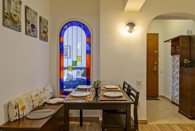 Apartament cu 2 camere semidecomandat în Universitate