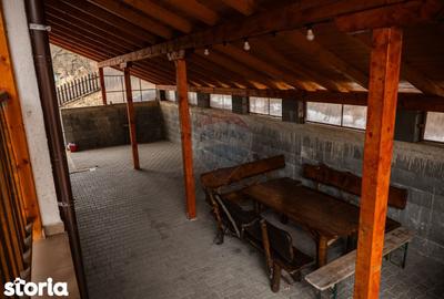 Casă cu Teren 3300 Mp în Iara - 8