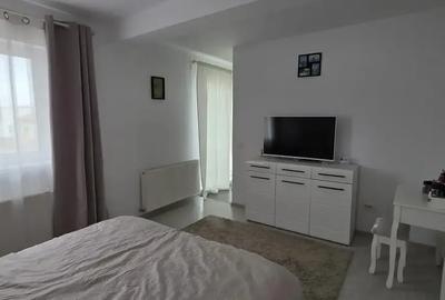 Apartament cu 3 camere semidecomandat, mobilat în Central - 10