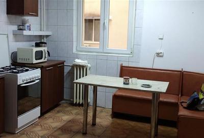 Vanzare Apartament 3 Camere Decomandat Luica-Uioara - 4