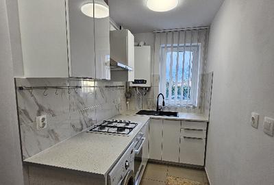 Inchiriez apartament 2 camere Medias, Gloria, total renovat si utilat - 6