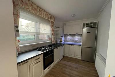 Casa pe luminoasa si eleganta prezentare, Tractorul, Brasov - 5