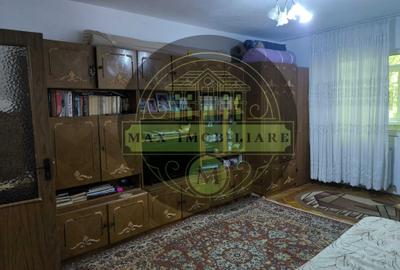 Apartament cu 3 camere decomandat în Nord - 2