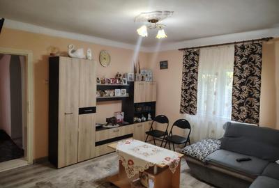 Casă cu 4 camere cu Teren 500 Mp în Chiscani - 11