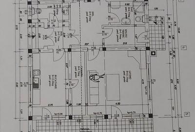Casă cu 3 camere cu Canalizare în Central - 1