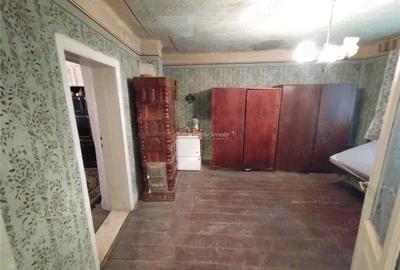 Casă cu Teren 40 Mp în Bogodinț - 9