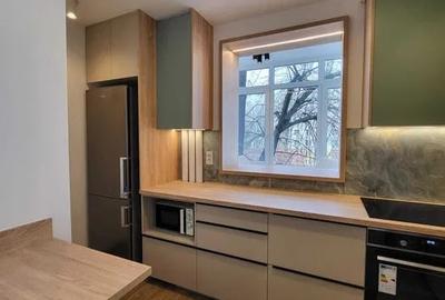 Apartament cu 3 camere semidecomandat, mobilat în Basarabia - 5