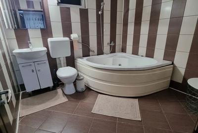 Casă cu 4 camere cu Teren 140 Mp în Central - 12