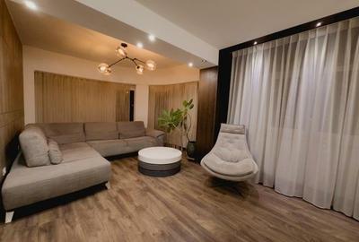 Apartament cu 4 camere decomandat, mobilat în Răcădău