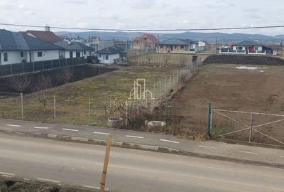 Teren de 1250 mp, în Sângeorgiu de Mureș - 2