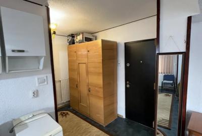 Garsonieră decomandată în Central - 7