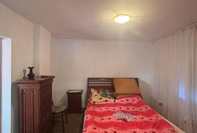 Casă cu 3 camere cu Teren 600 Mp în Central - 2
