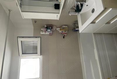 Apartament cu 3 camere semidecomandat în Unirii - 3