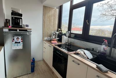 Apartament trei camere complet renovat - zona Blvd. Unirii - etaj 2/8 - 3