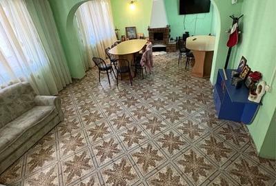 Casă cu 4 camere în Ceahlău - 3