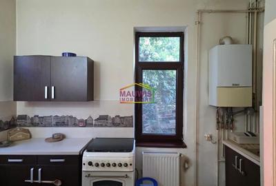 Vatra Luminoasa,Maior Coravu - 4