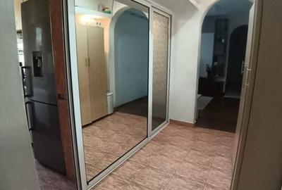 Apartament cu 4 camere semidecomandat în Dacia - 6