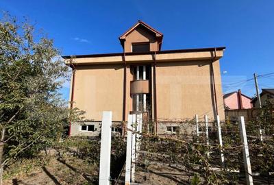 Vila D + P + E + M de 600 mp utili, teren de 1.400 mp, Cata - 3