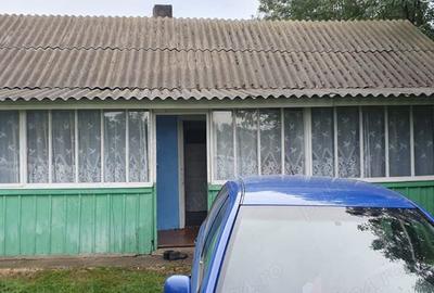 Casa, grajd, gradina plus dependinte - 3