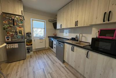 Apartament cu 3 camere decomandat în Aradului - 5