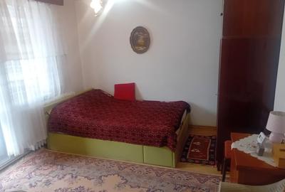 Apartament cu 2 camere decomandat în Precista - 2