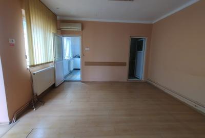PLAJA MODERN  CASA DE CARAMIDA CU 3 CAMERE 130MP PRET 230000 EURO - 2