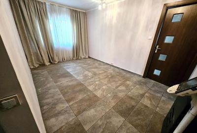 Apartament cu 4 camere decomandat în Central - 3