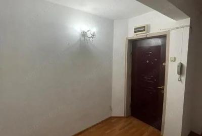 Apartament cu 4 camere decomandat în Central - 13