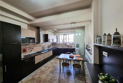 Casă individuală cu 5 camere cu Canalizare în Băneasa - 8