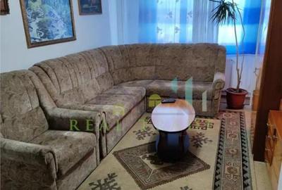Apartament 3 camere zona Astra