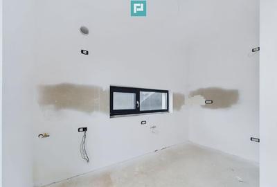 Duplex modern, pe parter, amplasat intr-o zona lini?ti... - 2