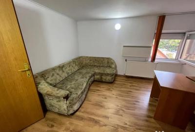 Apartament cu 3 camere decomandat în Mehala - 8