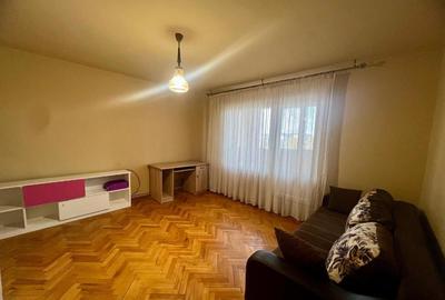 CC/909 De inchiriat apartament cu 3 camere in Tg Mure? - 7 Noiembrie - 9
