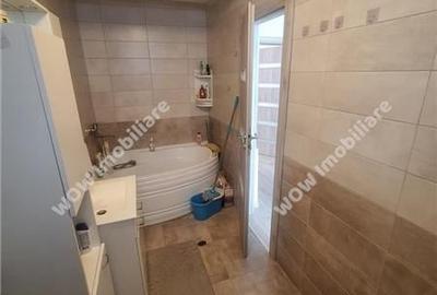 De vanzare Casa 4 camere 2 bai in Selimbar - 12