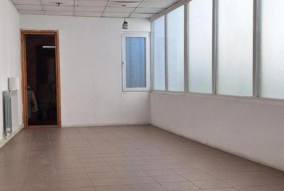 Spațiu comercial, de 40 mp, în Ultracentral - 1