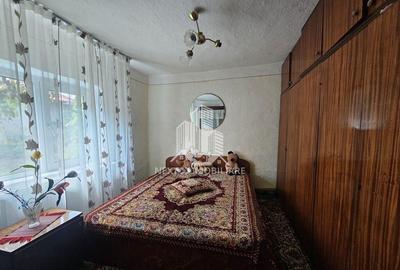 Casa 4 camere cu 2 intrari, garaj ?i teren 1751mp C... - 10