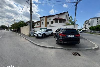 Teren de 50 mp, în Central - 7