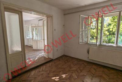 Casă de vânzare cu etaj în Sovata, în centrul orașului - 9