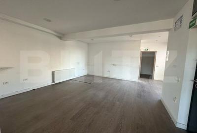 Spațiu comercial, de 66 mp, în Cetate - 2