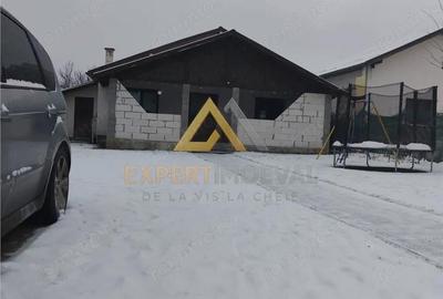 Casă cu 3 camere cu Teren 500 Mp în Mocira - 7