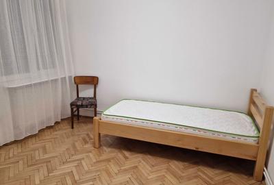 Apartament cu 3 camere semidecomandat în Cornișa - 7